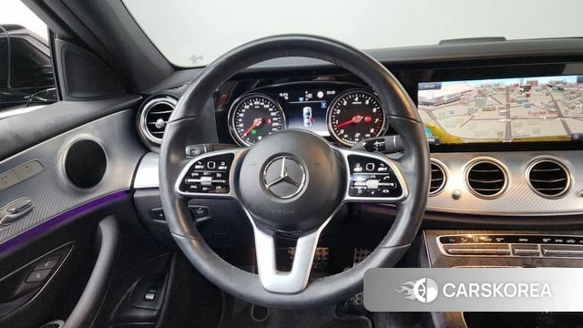 Mercedes-Benz E-Class W213 2019 Черный из Кореи, фото 4