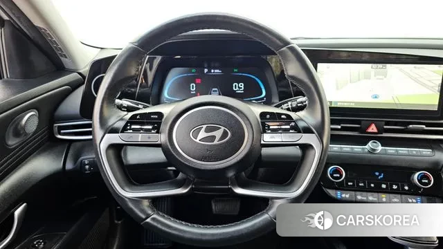 Hyundai The New Avante (CN7) 2023 Белый из Кореи, фото 4