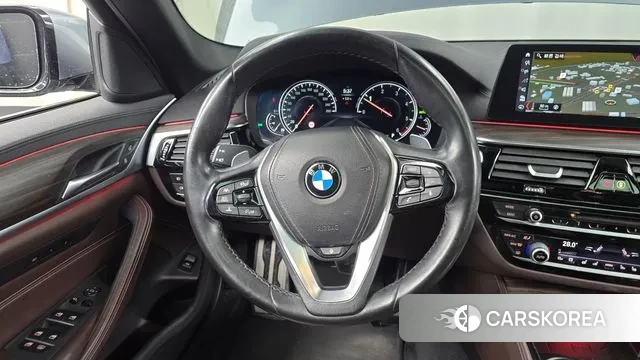 BMW 5 Series (G30) 2018 Серый из Кореи, фото 4