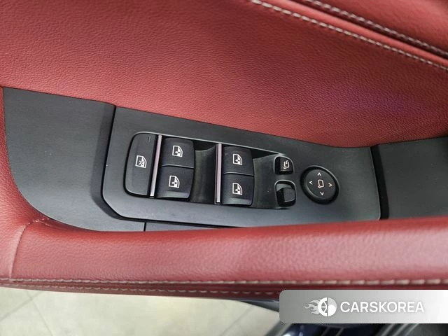 BMW X6 (G06) 2021 Черный из Кореи, фото 4