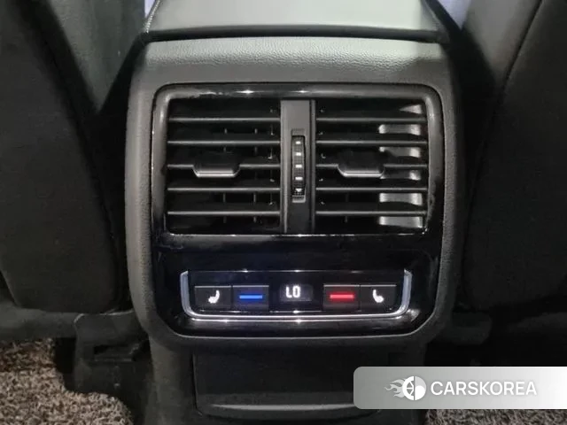 Volkswagen Arteon 2019 Серебристо-серый из Кореи, фото 4