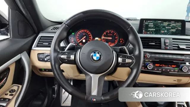 BMW 3 Series (F30) 2018 Белый из Кореи, фото 4