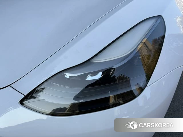 Tesla Model 3 2022 Белый из Китая, фото 4