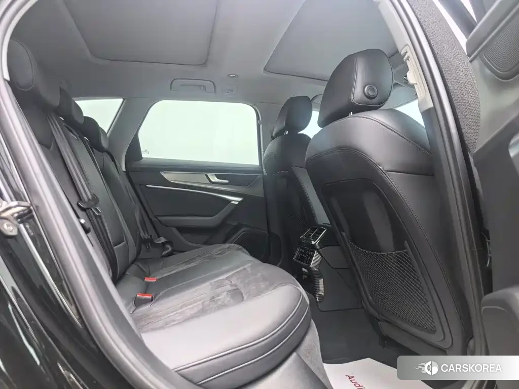 Audi A6 2022 Черный из Китая, фото 4
