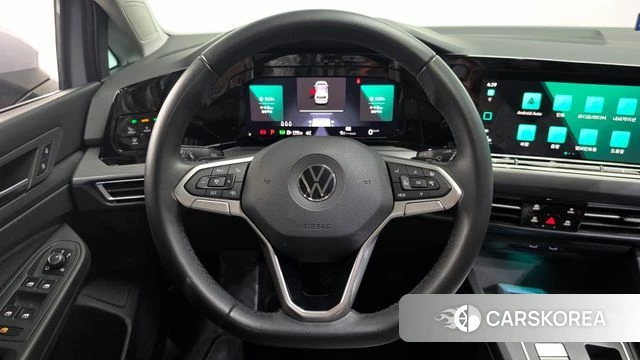 Volkswagen Golf 8th Generation 2022 Серый из Кореи, фото 4