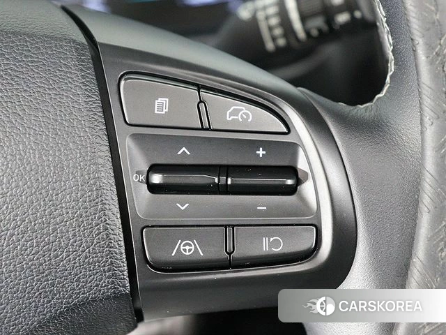 Hyundai Venue 2023 Белый из Кореи, фото 4