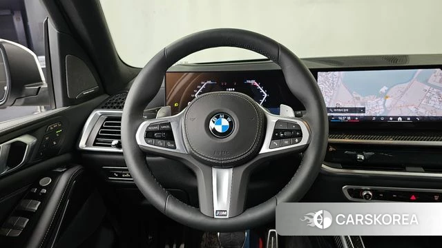 BMW X7 (G07) 2025 Белый из Кореи, фото 4