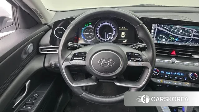 Hyundai Avante Hybrid (CN7) 2021 Белый из Кореи, фото 4