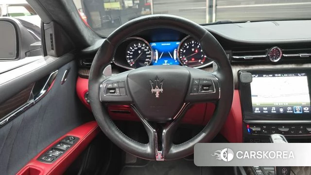 Maserati Quattroporte 2019 Черный из Кореи, фото 4