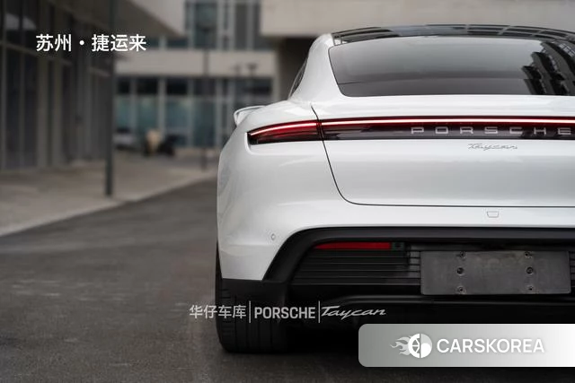 Porsche Taycan 2023 Белый из Китая, фото 4