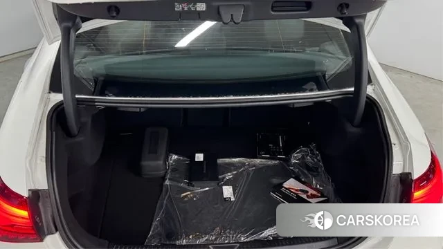 Mercedes-Benz A-Class W177 2024 Черный из Кореи, фото 4