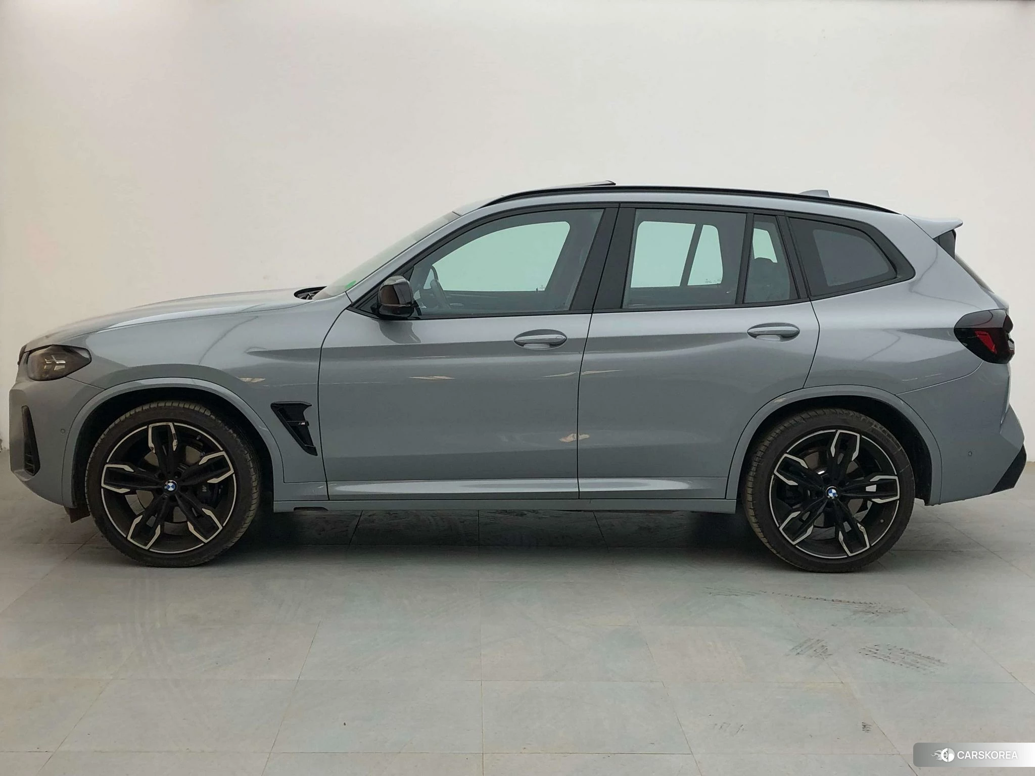 BMW X3 (import) 2022 Серебристо-серый из Китая, фото 4