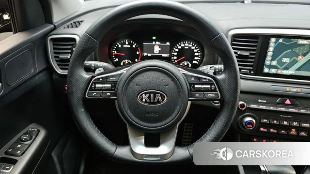 Kia Sportage The Bold 2021 Черный из Кореи, фото 4