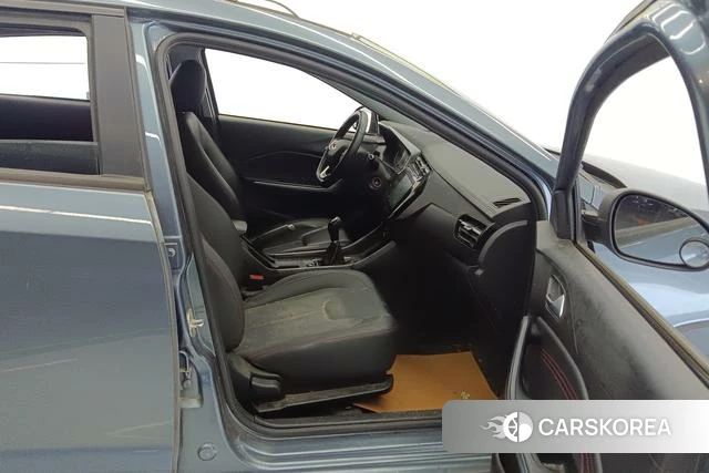 Chery Tiggo 3x 2021 Темно-серый из Китая, фото 3
