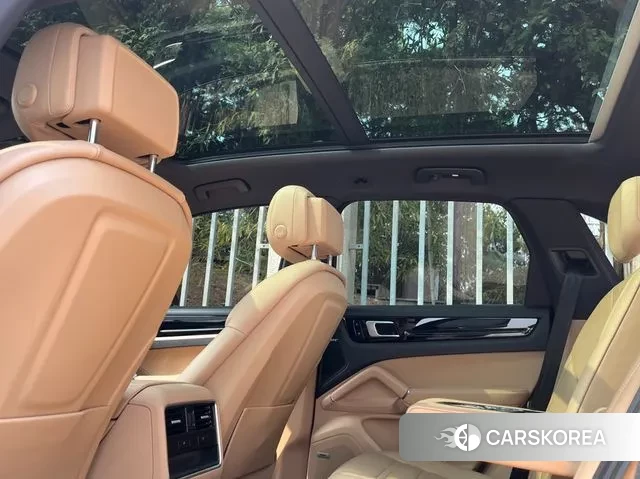 Porsche Cayenne (PO536) 2019 Черный из Кореи, фото 4