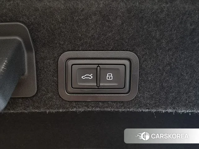 Audi A6 (C8) 2023 Серый из Кореи, фото 4