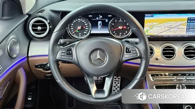 Mercedes-Benz E-Class W213 2018 Белый из Кореи, фото 4