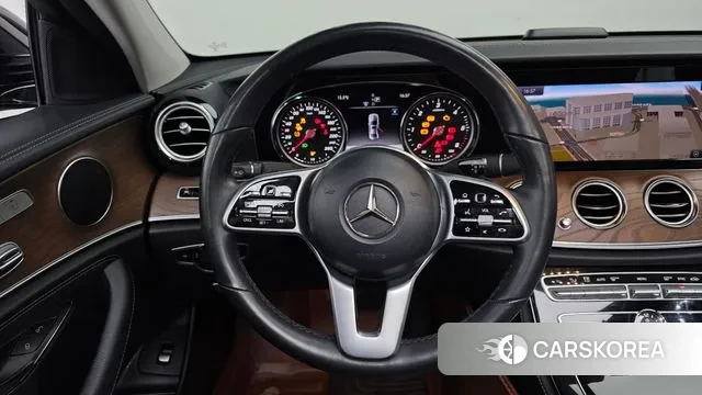 Mercedes-Benz E-Class W213 2019 Черный из Кореи, фото 4