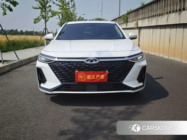 Chery Arrizo 8 2024 Белый из Китая, фото 4