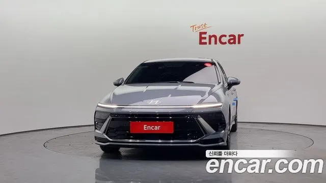 Hyundai Sonata D Edge Hybrid (DN8) 2023 Светло-серебряный цвет из Кореи, фото 4