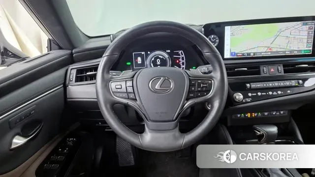 Lexus ES300h 7th generation 2024 Белый из Кореи, фото 4