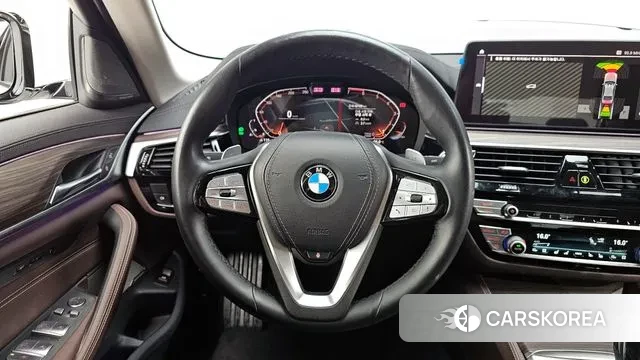 BMW 5 Series (G30) 2020 Белый из Кореи, фото 4