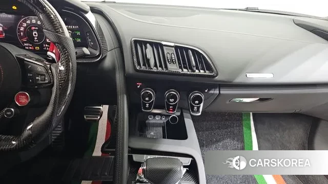 Audi R8 (4S) 2021 Серебристо-серый из Кореи, фото 4