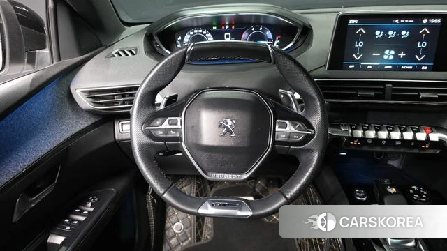 Peugeot 5008 second generation 2019 Белый из Кореи, фото 4