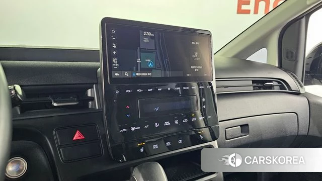 Hyundai Staria 2022 Серебряный из Кореи, фото 4