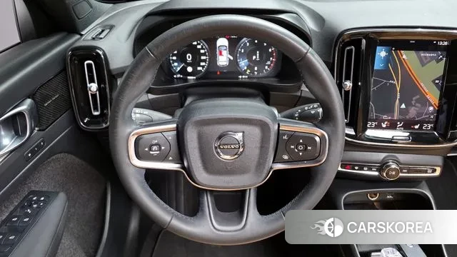 Volvo XC40 2022 Белый из Кореи, фото 4