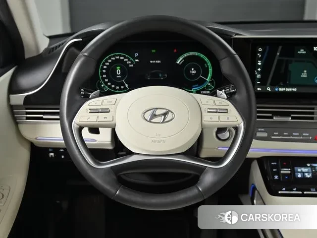Hyundai The New Grandeur IG Hybrid 2022 Черный из Кореи, фото 4