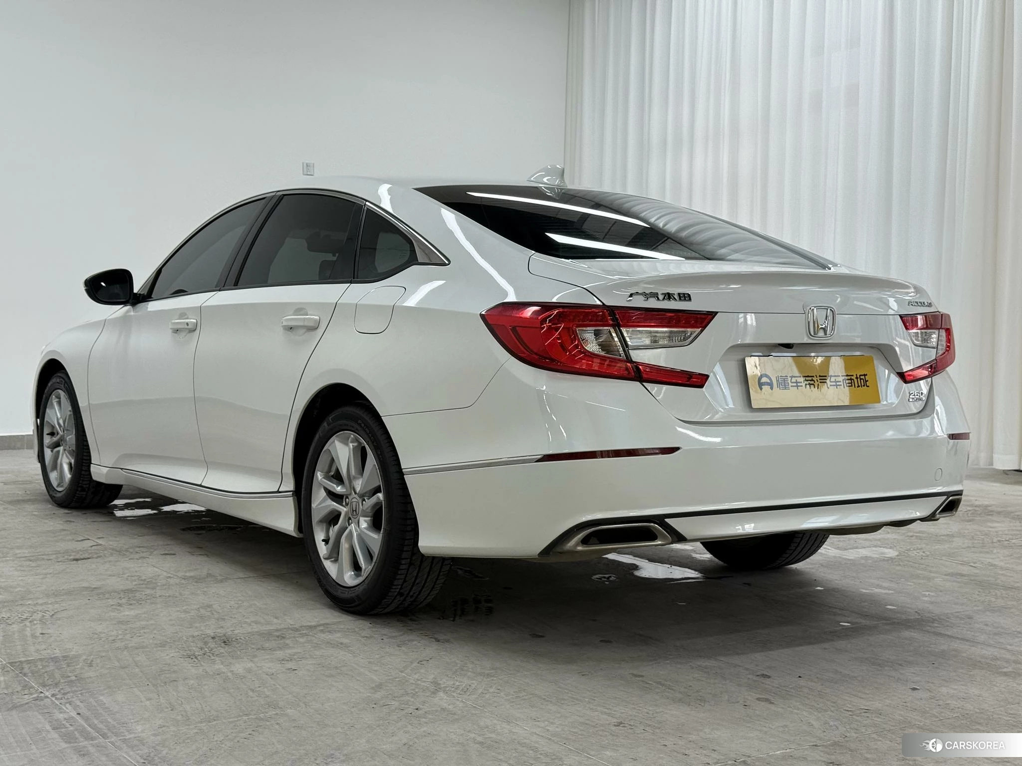 Honda Accord 2019 Белый из Китая, фото 4