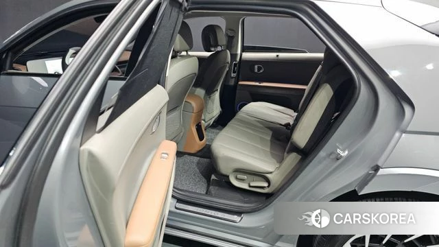 Hyundai Ionic 5 2022 Серебристо-серый из Кореи, фото 4