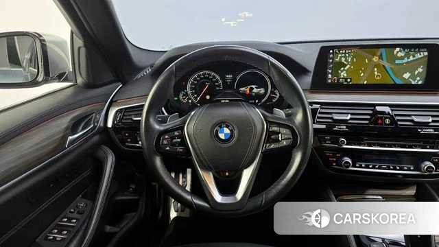 BMW 5 Series (G30) 2018 Серый из Кореи, фото 4