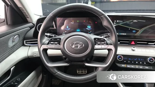 Hyundai Avante (CN7) 2023 Белый из Кореи, фото 4