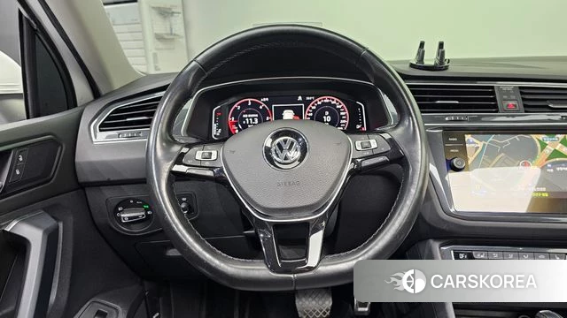 Volkswagen Tiguan second Generation 2020 Белый из Кореи, фото 4