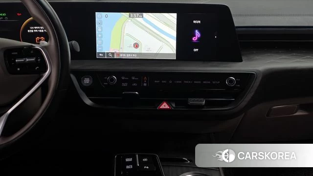 Kia K8 Hybrid 2022 Серебристо-серый из Кореи, фото 4