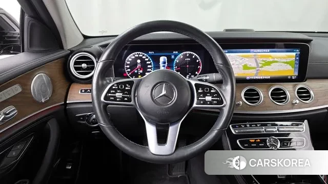 Mercedes-Benz E-Class W213 2020 Черный из Кореи, фото 4