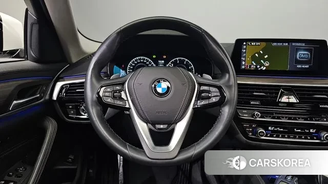 BMW 5 Series (G30) 2019 Белый из Кореи, фото 4