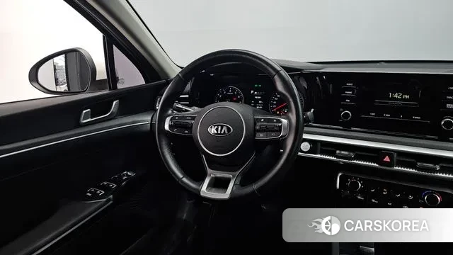 Kia K5 3rd generation 2020 Белый из Кореи, фото 4