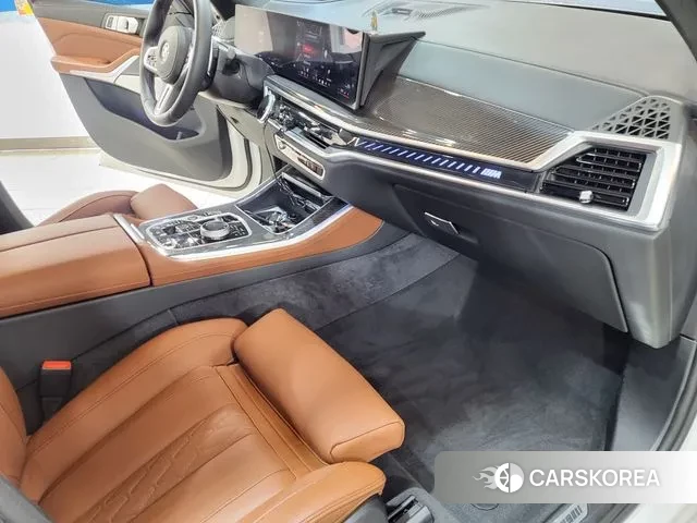 BMW X5 (G05) 2024 Белый из Кореи, фото 4