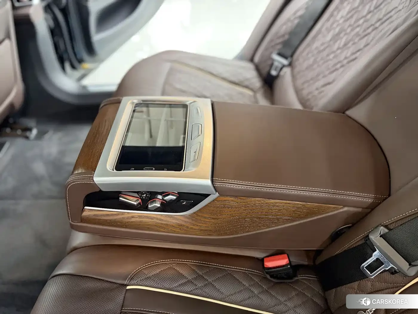BMW 7 series 2022 Черный из Китая, фото 4