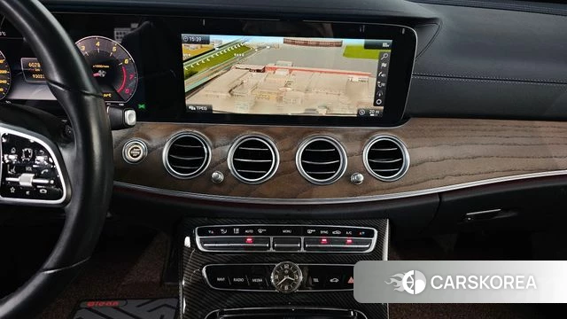 Mercedes-Benz E-Class W213 2019 Серый из Кореи, фото 4