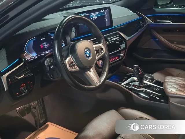 BMW 5 Series (G30) 2023 Серый из Кореи, фото 4