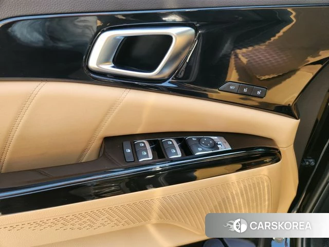 Kia Carnival 4th generation 2021 Черный из Кореи, фото 4