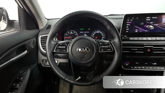 Kia Seltos 2021 Белый из Кореи, фото 4
