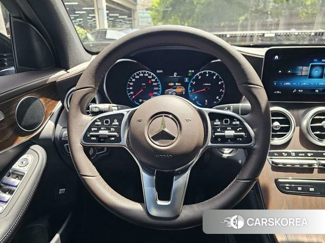 Mercedes-Benz GLC 2022 Черный из Китая, фото 4