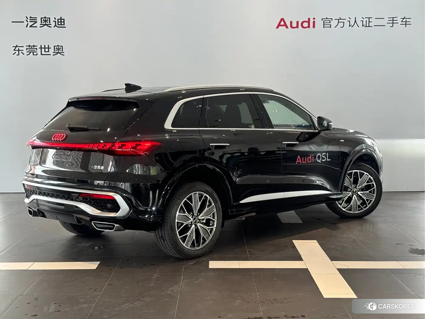 Audi Q5L 2025 Черный из Китая, фото 4