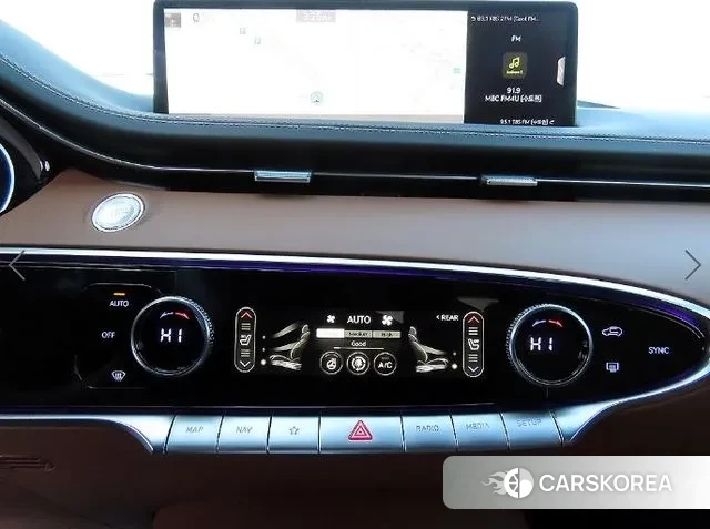 Genesis GV70 2023 Белый из Кореи, фото 4