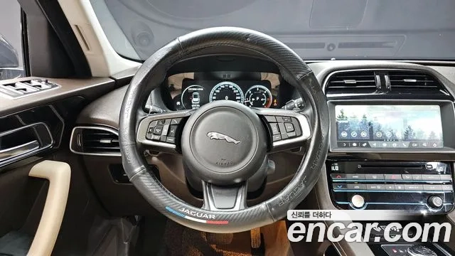 Jaguar F-PACE id 2908229 из Кореи 4